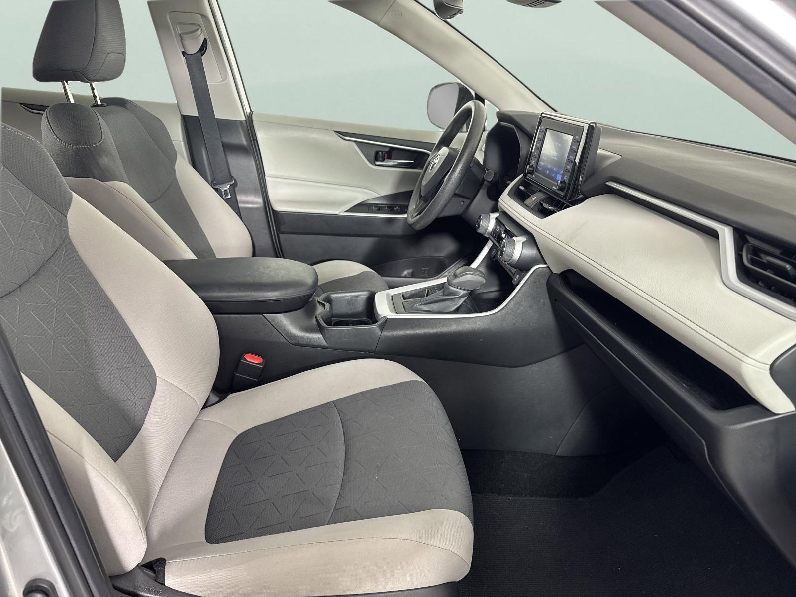 2022 Toyota RAV4 Vehicle Photo in GEORGETOWN, TX 78626-7508