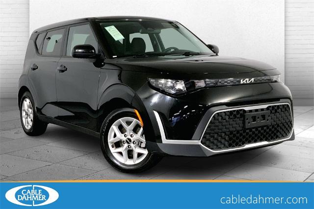 2024 Kia Soul Vehicle Photo in Lees Summit, MO 64086