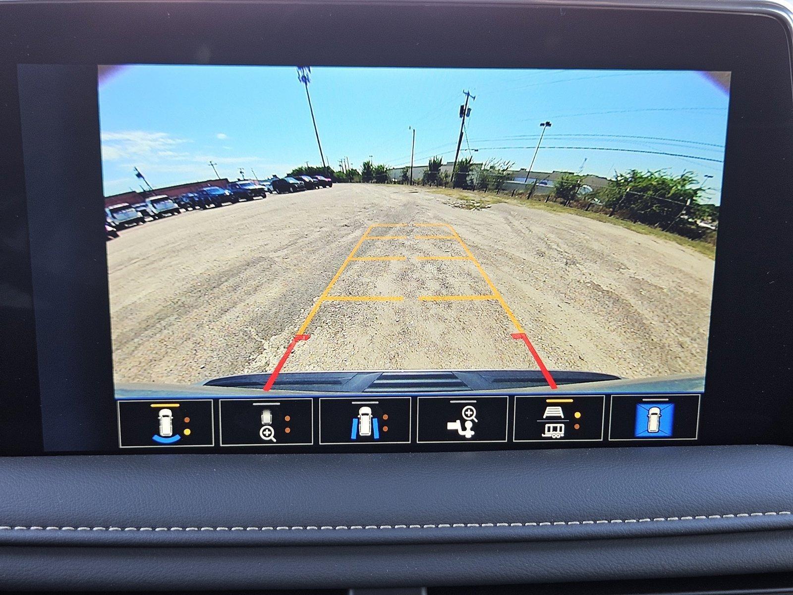 2024 Chevrolet Suburban Vehicle Photo in WACO, TX 76710-2592