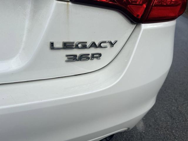 2017 Subaru Legacy Vehicle Photo in INDIANA, PA 15701-1897