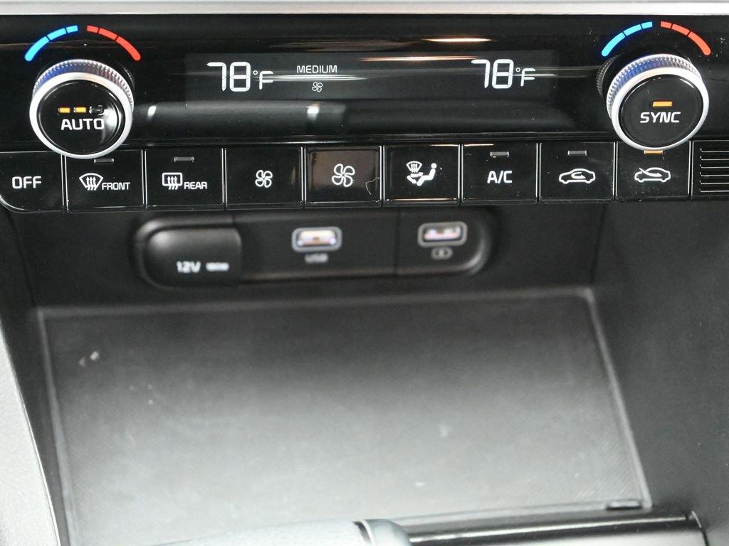 2024 Kia K5 Vehicle Photo in Cedar Rapids, IA 52402