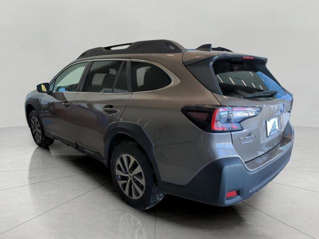 2024 Subaru Outback Vehicle Photo in Green Bay, WI 54304