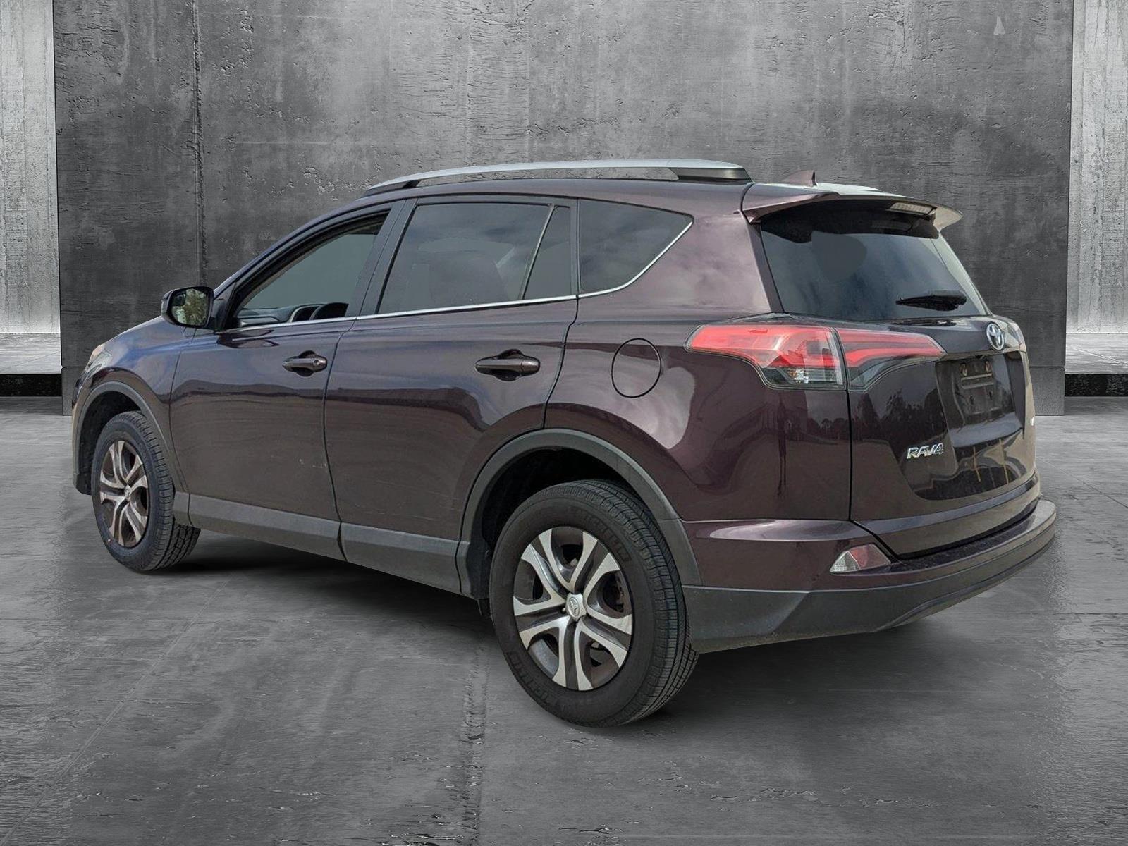 2018 Toyota RAV4 Vehicle Photo in Winter Park, FL 32792