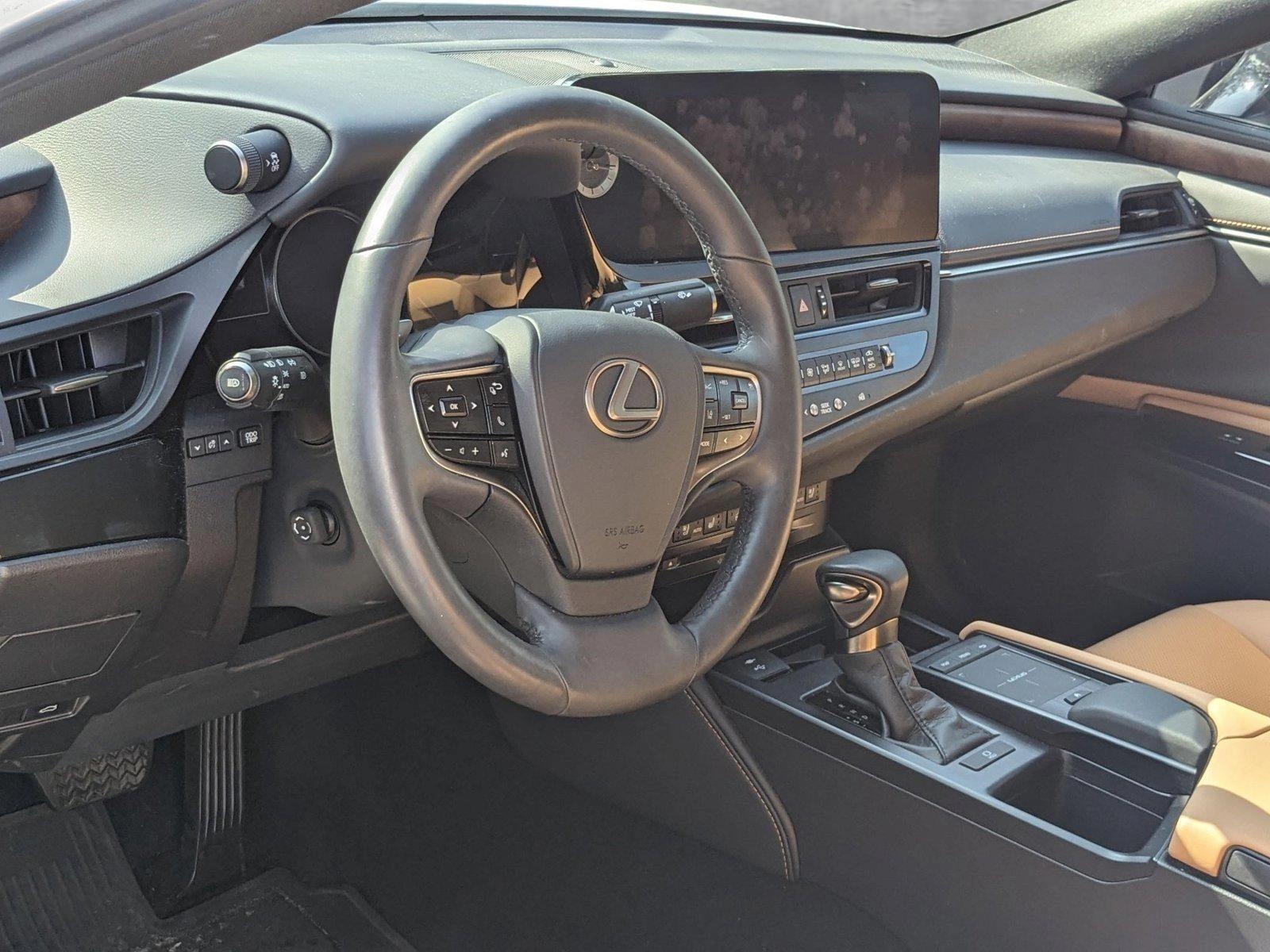 2022 Lexus ES 350 Vehicle Photo in Tampa, FL 33614