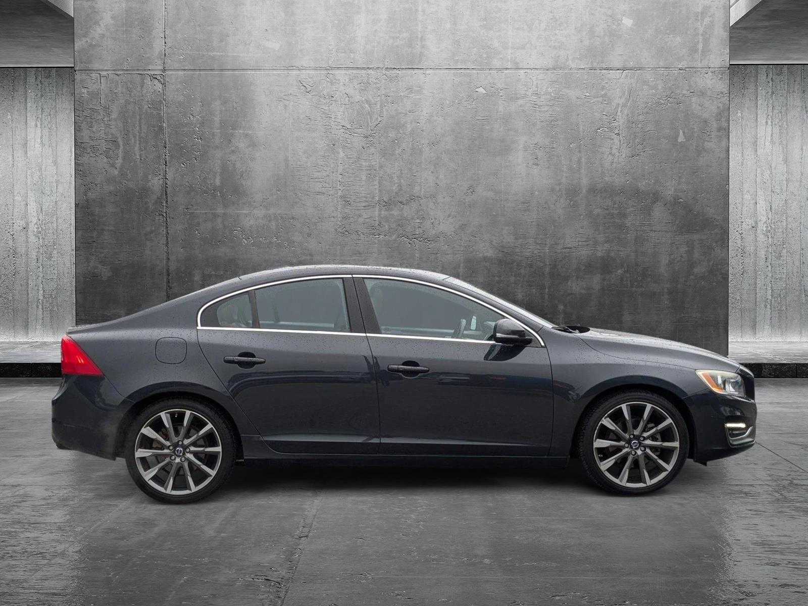 2015 Volvo S60 Vehicle Photo in St. Petersburg, FL 33713