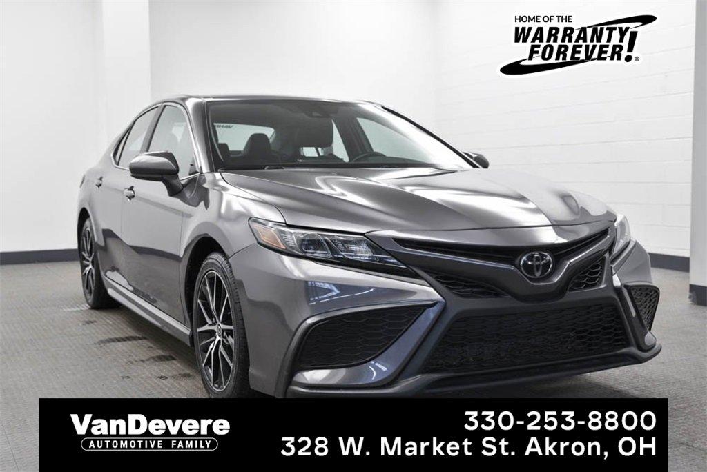 2021 Toyota Camry Vehicle Photo in AKRON, OH 44303-2185