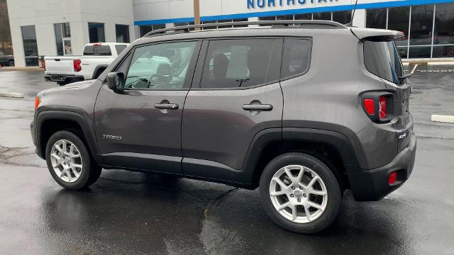 2021 Jeep Renegade Vehicle Photo in MOON TOWNSHIP, PA 15108-2571