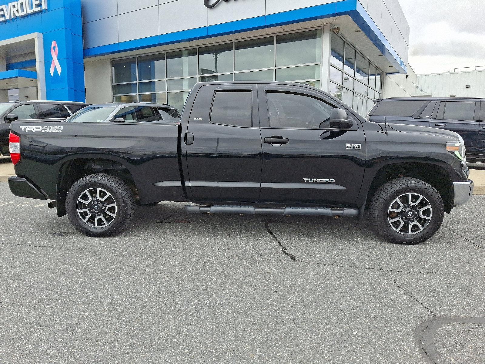 2019 Toyota Tundra 4WD Vehicle Photo in BETHLEHEM, PA 18017-9401