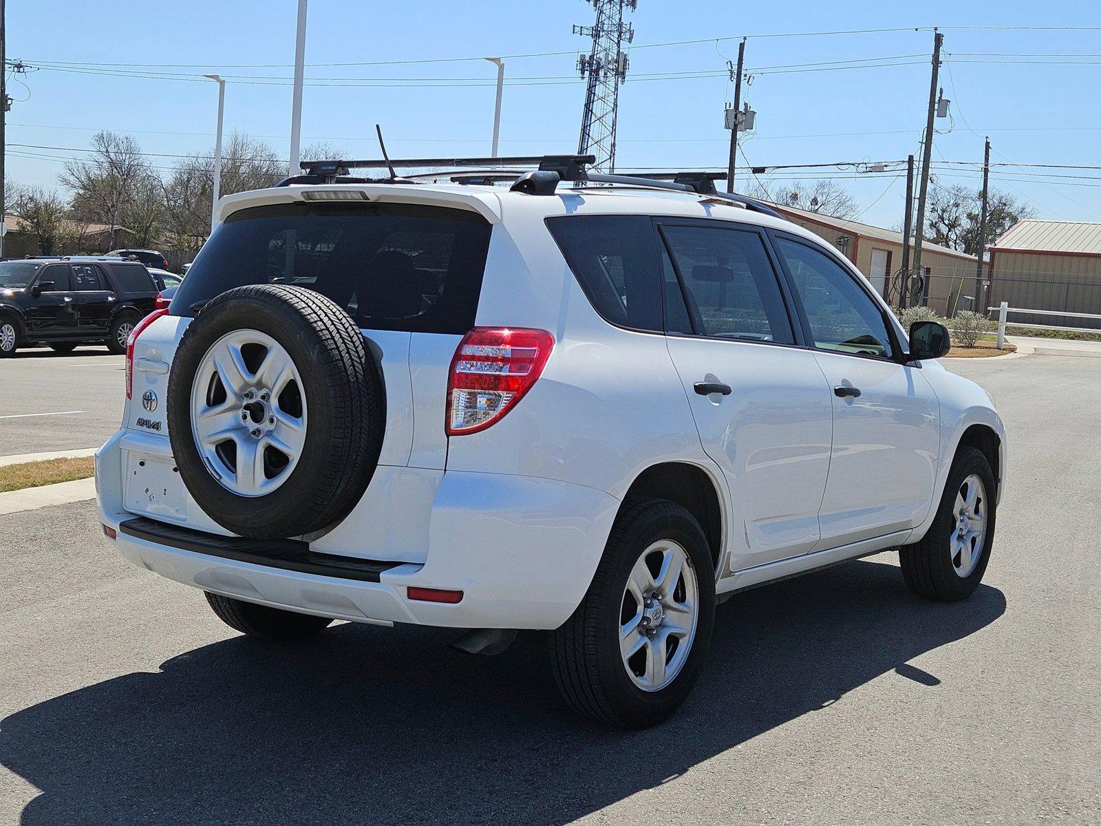 2012 Toyota RAV4 Vehicle Photo in Austin, TX 78728