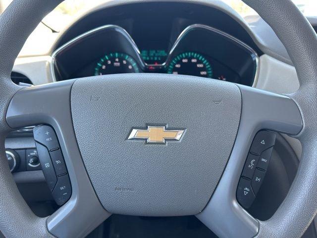 2015 Chevrolet Traverse Vehicle Photo in MEDINA, OH 44256-9631