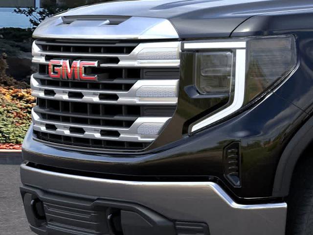 2025 GMC Sierra 1500 Vehicle Photo in ZELIENOPLE, PA 16063-2910