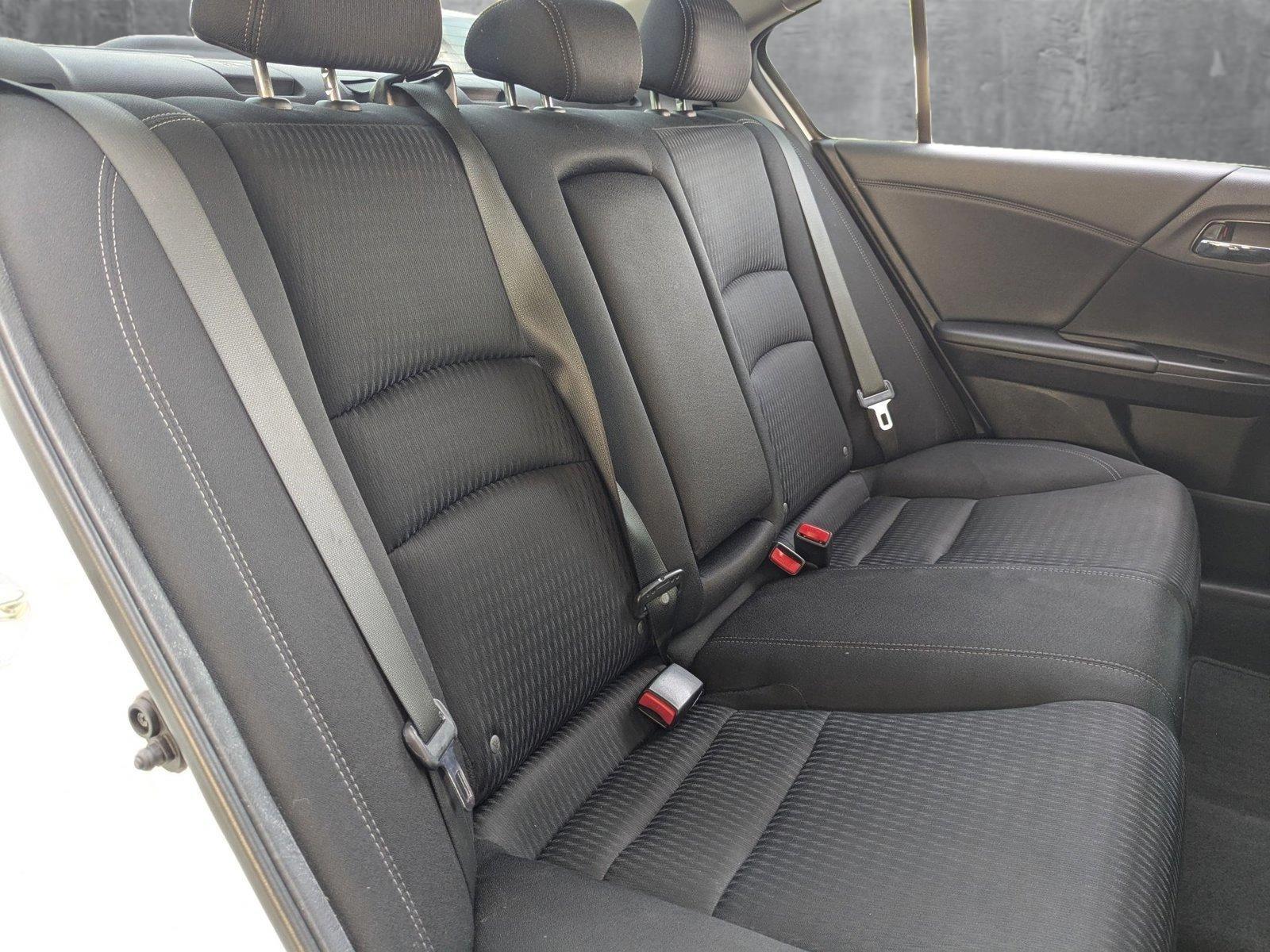 2015 Honda Accord Sedan Vehicle Photo in VALENCIA, CA 91355-1705