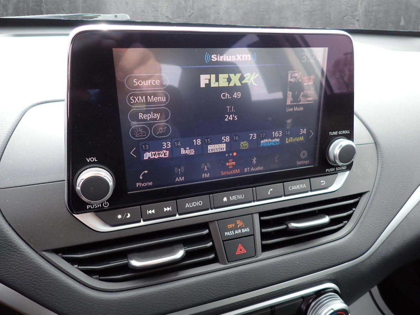 2022 Nissan Altima Vehicle Photo in DENVER, CO 80221-3610