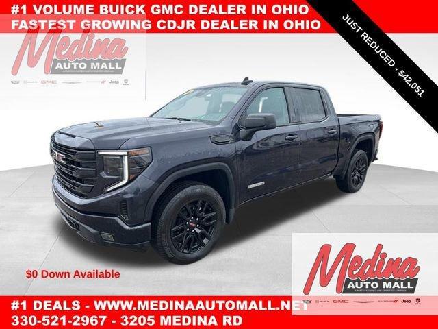 2024 GMC Sierra 1500 Vehicle Photo in MEDINA, OH 44256-9631