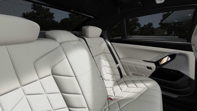 2025 BMW 740i Vehicle Photo in GRAPEVINE, TX 76051