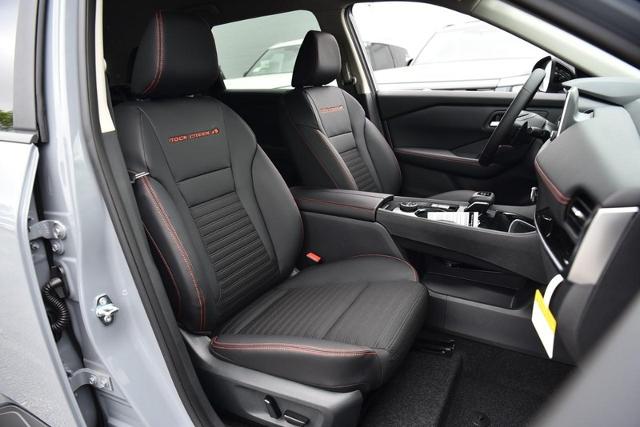 2025 Nissan Rogue Vehicle Photo in Ballwin, MO 63011