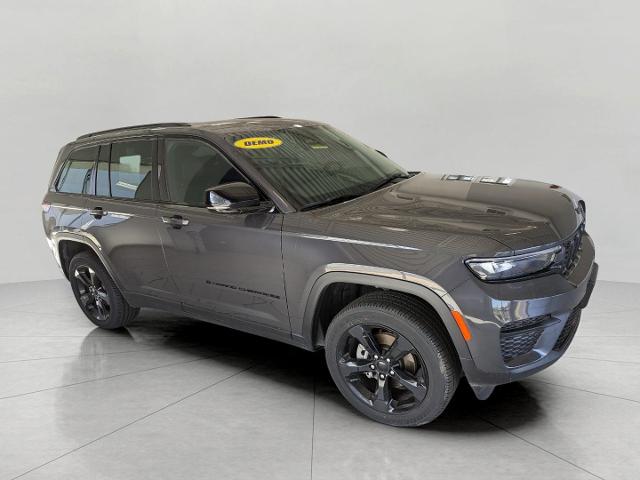 2025 Jeep Grand Cherokee Vehicle Photo in Oshkosh, WI 54901