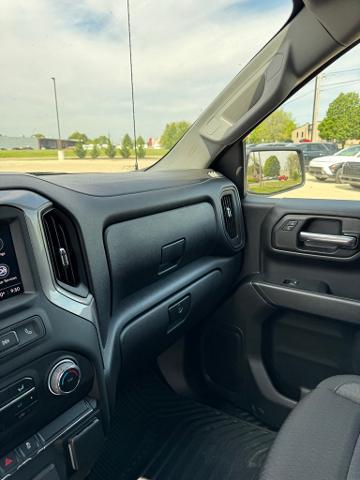 2024 Chevrolet Silverado 1500 Vehicle Photo in Peoria, IL 61615