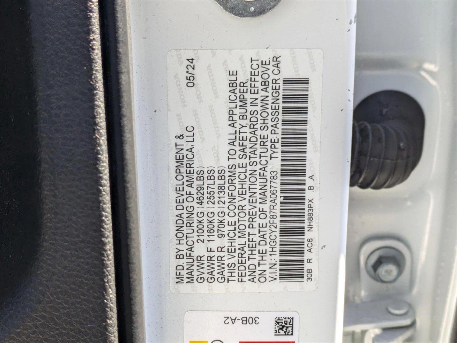 2024 Honda Accord Hybrid Vehicle Photo in Valencia, CA 91355-1794