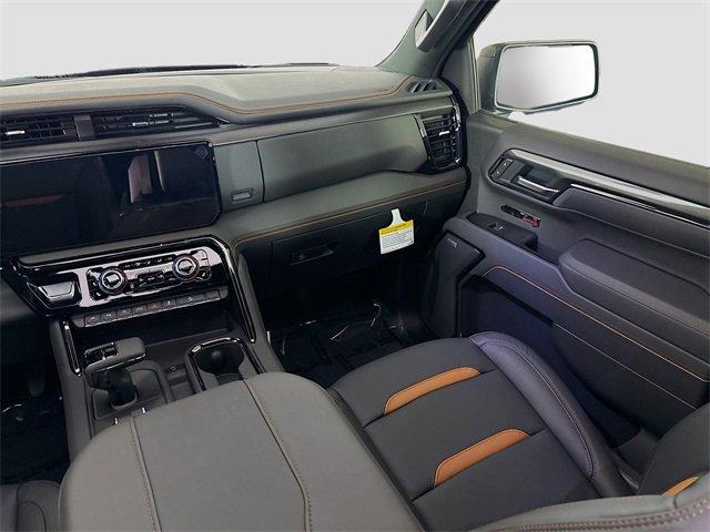 2025 GMC Sierra 1500 Vehicle Photo in PUYALLUP, WA 98371-4149
