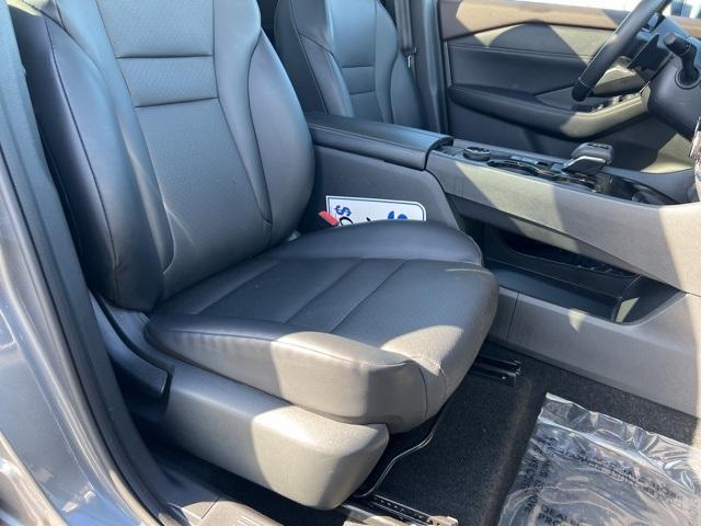 2023 Nissan Rogue Vehicle Photo in GREEN BAY, WI 54304-5303
