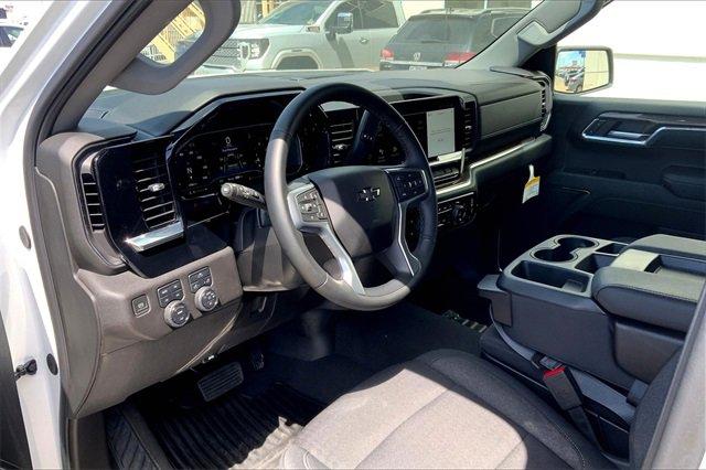 2024 Chevrolet Silverado 1500 Vehicle Photo in TOPEKA, KS 66609-0000