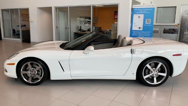 2009 Chevrolet Corvette Vehicle Photo in MOON TOWNSHIP, PA 15108-2571