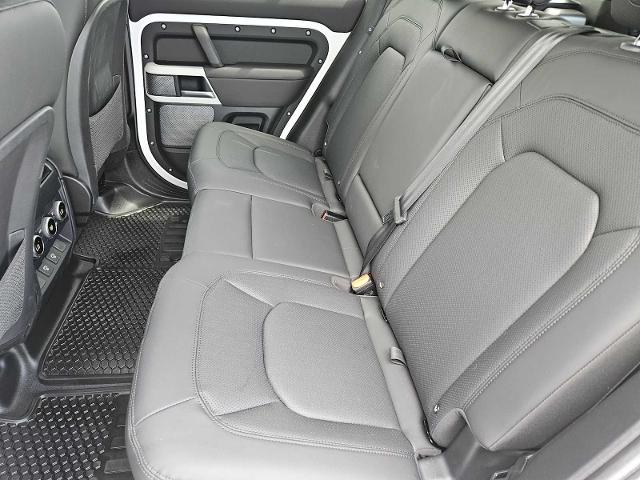 2024 Defender Vehicle Photo in AUSTIN, TX 78717