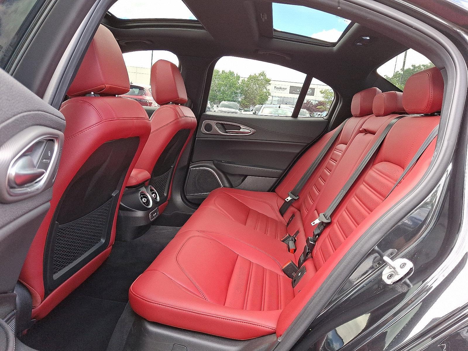 2022 Alfa Romeo Giulia Vehicle Photo in Willow Grove, PA 19090