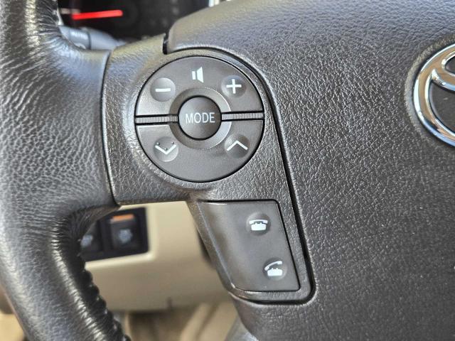 2010 Toyota Sequoia Vehicle Photo in DENTON, TX 76210-9321