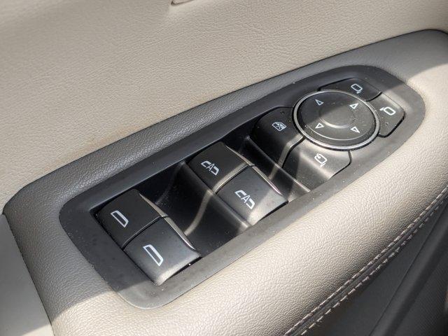 2022 Cadillac XT5 Vehicle Photo in BRUNSWICK, GA 31525-1881
