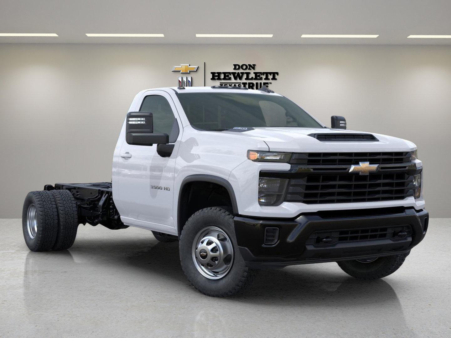 2025 Chevrolet Silverado 3500 HD Chassis Cab Vehicle Photo in GEORGETOWN, TX 78626-7508