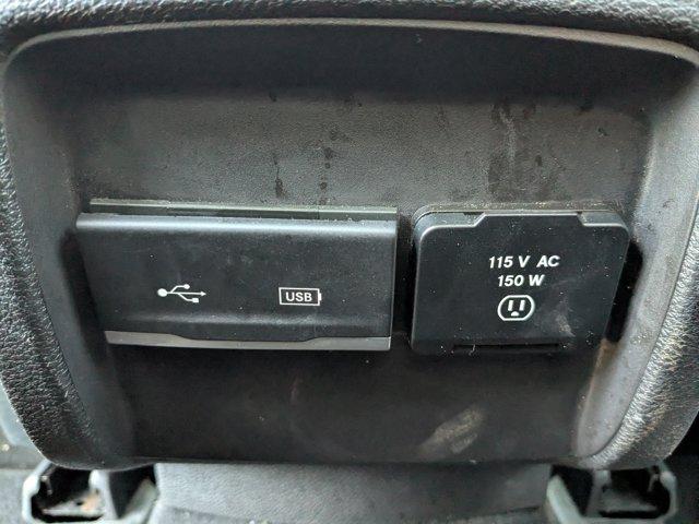 2019 Jeep Cherokee Vehicle Photo in BRUNSWICK, GA 31525-1881