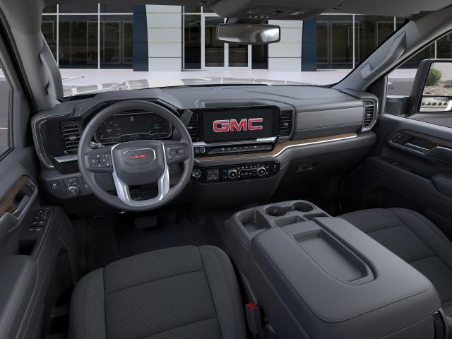2025 GMC Sierra 2500 HD Vehicle Photo in WATERTOWN, CT 06795-3318
