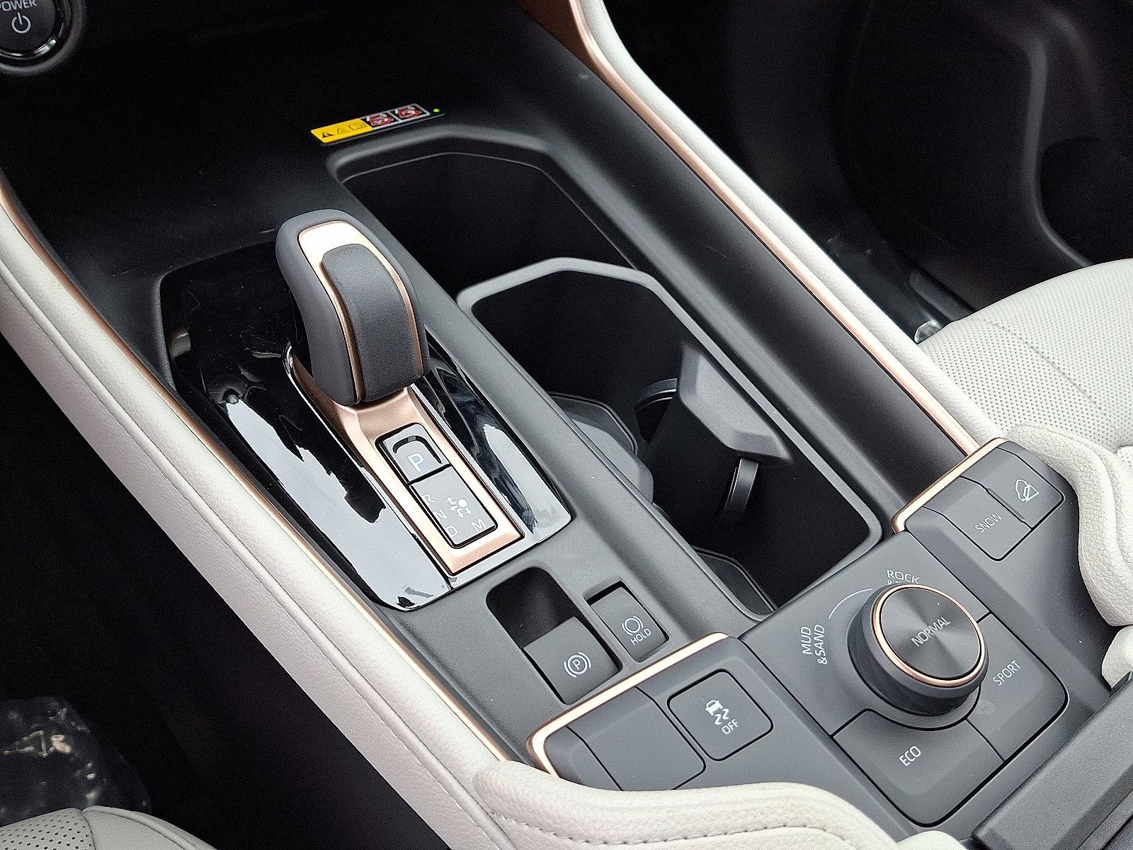 2025 Toyota Grand Highlander Vehicle Photo in Trevose, PA 19053