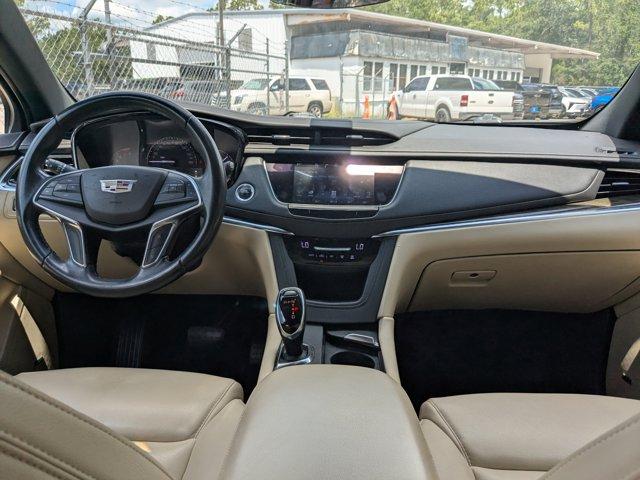 2017 Cadillac XT5 Vehicle Photo in BRUNSWICK, GA 31525-1881