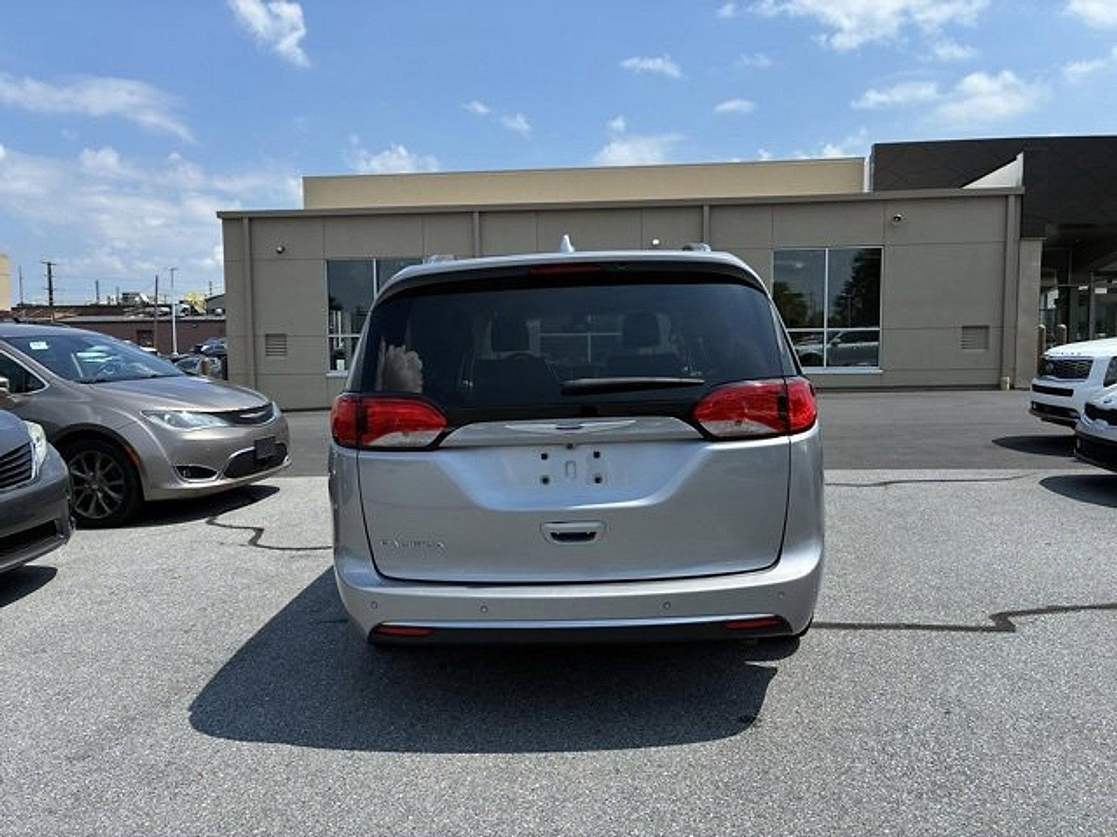 2019 Chrysler Pacifica Vehicle Photo in Harrisburg, PA 17111