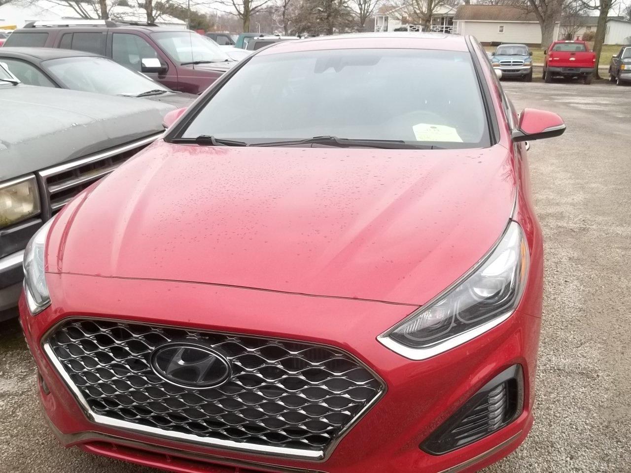 Used 2018 Hyundai Sonata Limited with VIN 5NPE34AB6JH683847 for sale in Delavan, IL