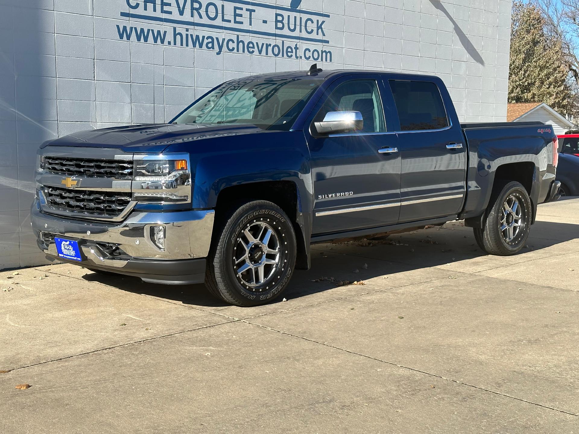 Used 2017 Chevrolet Silverado 1500 LTZ with VIN 3GCUKSEC9HG280227 for sale in Rock Valley, IA