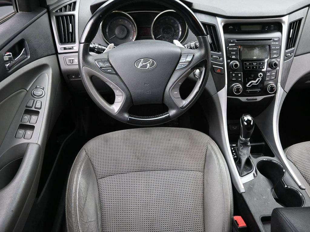 2012 Hyundai SONATA Vehicle Photo in Cedar Rapids, IA 52402