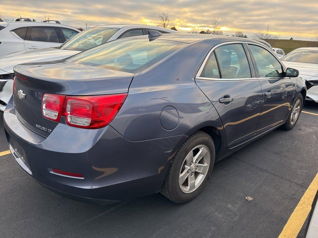 2015 Chevrolet Malibu Vehicle Photo in Saint Charles, IL 60174