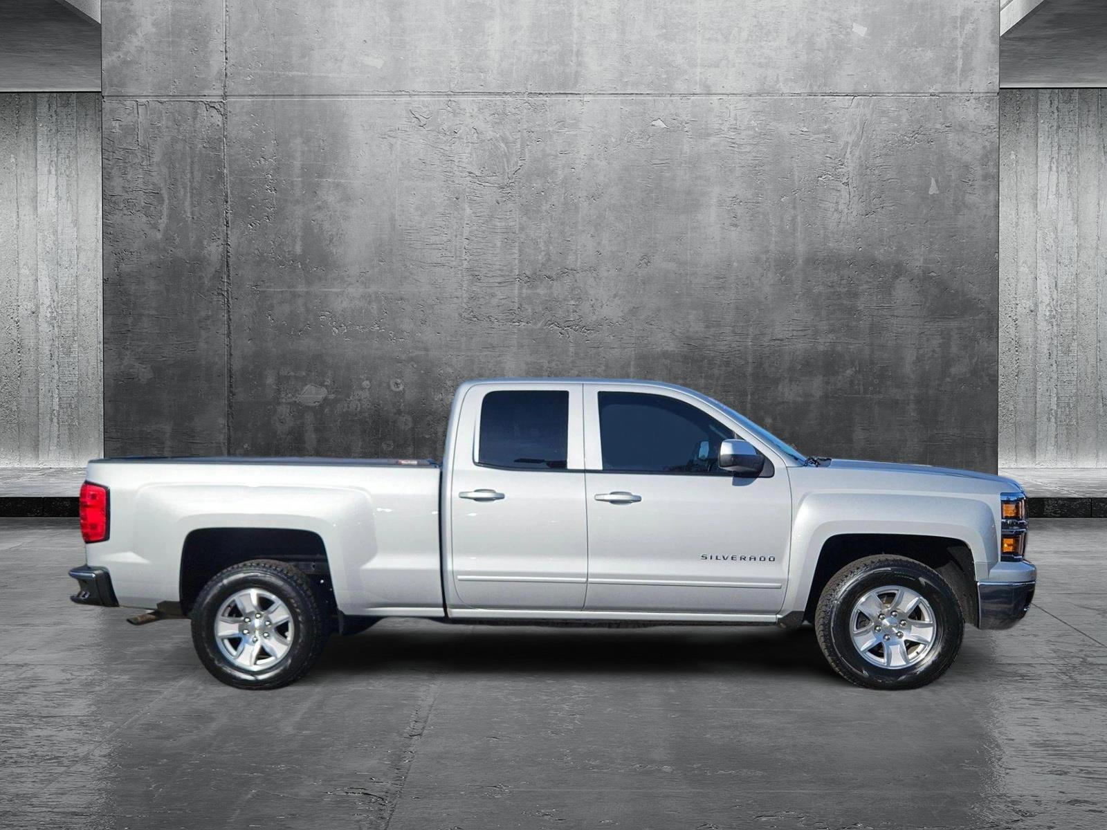 2015 Chevrolet Silverado 1500 Vehicle Photo in PEORIA, AZ 85382-3715