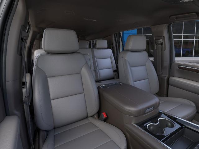 2025 Chevrolet Suburban Vehicle Photo in GILBERT, AZ 85297-0446