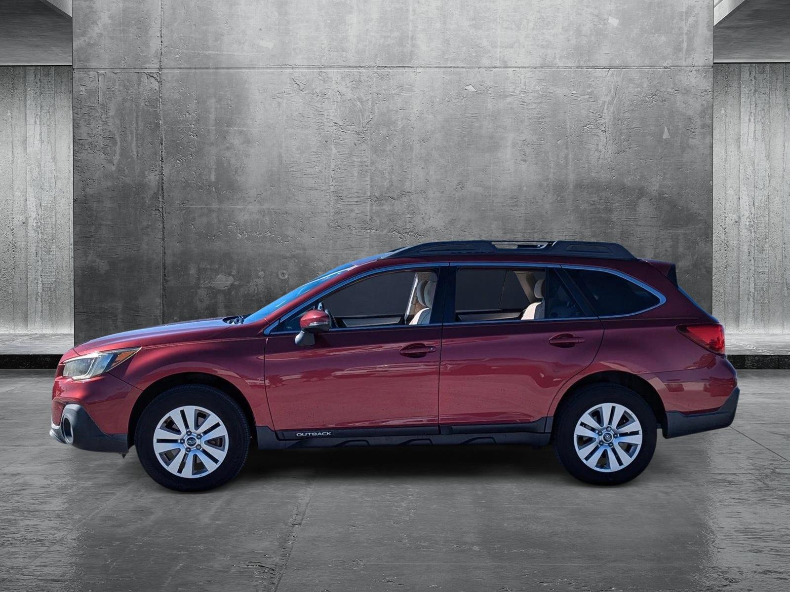 2018 Subaru Outback Vehicle Photo in Ft. Myers, FL 33907