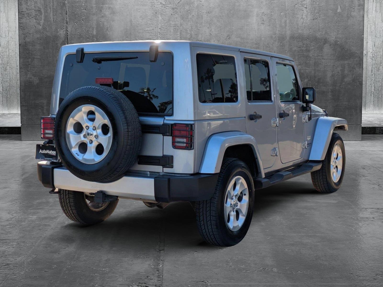 2013 Jeep Wrangler Unlimited Vehicle Photo in Tustin, CA 92782