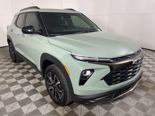 2025 Chevrolet Trailblazer Vehicle Photo in PHOENIX, AZ 85014-3381