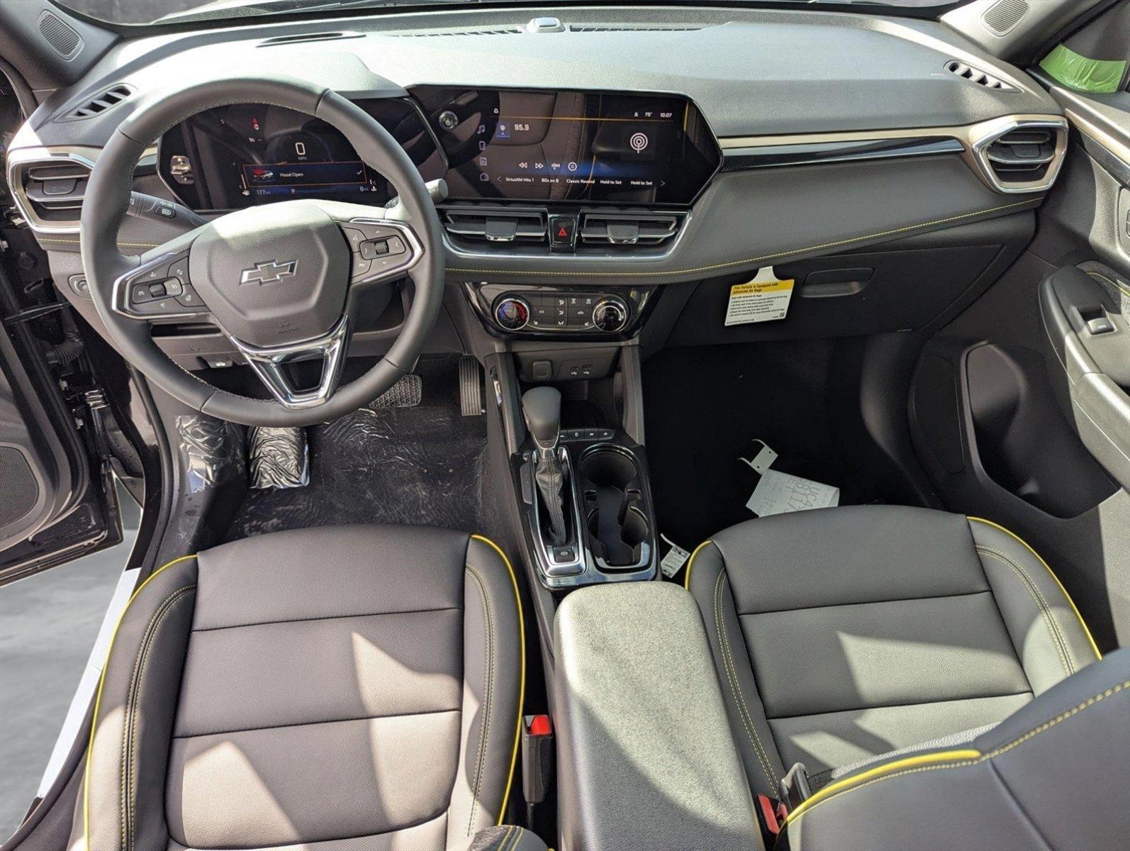 2025 Chevrolet Trailblazer Vehicle Photo in PEMBROKE PINES, FL 33024-6534