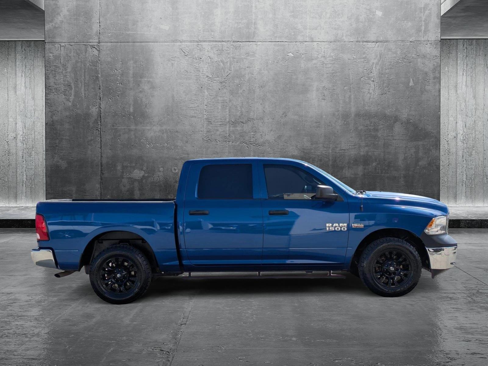 2017 Ram 1500 Vehicle Photo in Tustin, CA 92782
