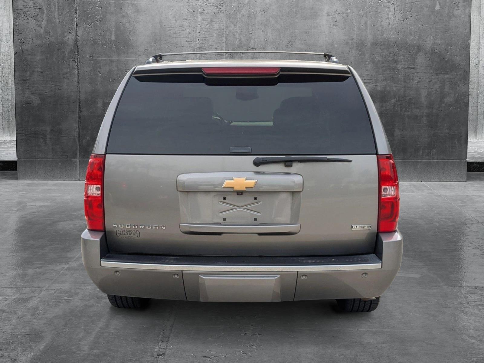 2012 Chevrolet Suburban Vehicle Photo in PEMBROKE PINES, FL 33024-6534