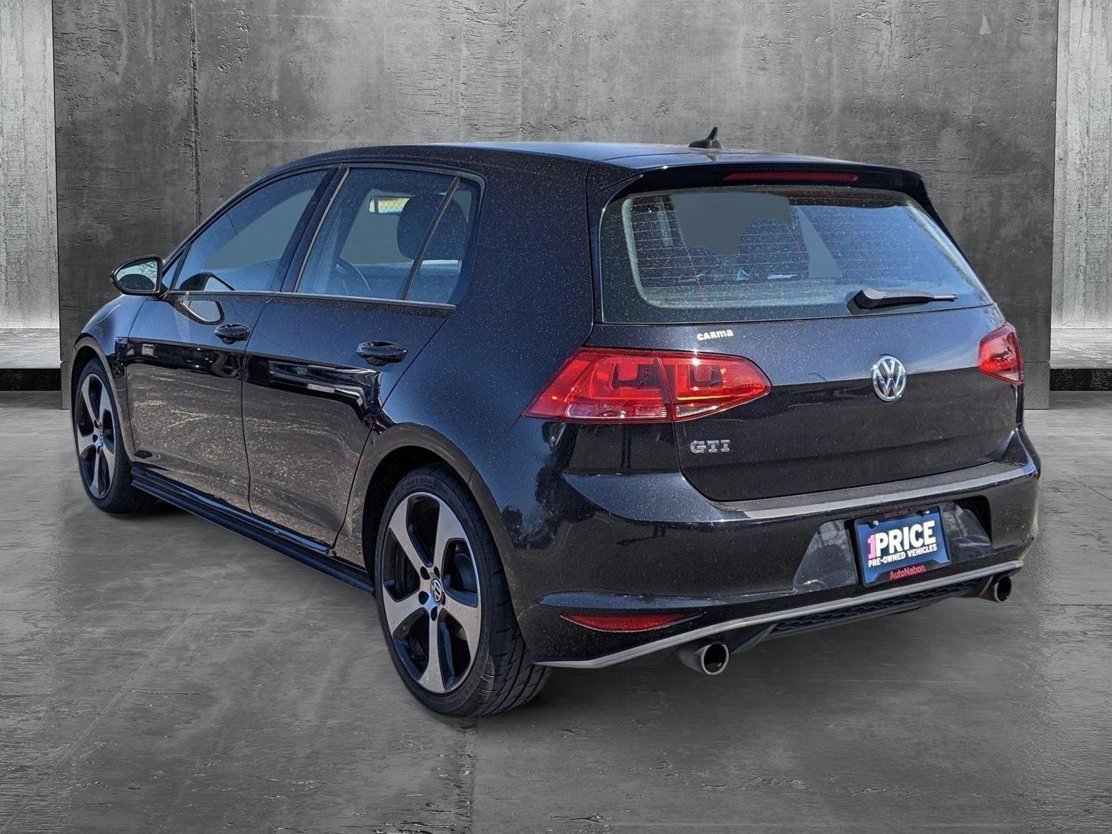 2017 Volkswagen Golf GTI Vehicle Photo in Cockeysville, MD 21030